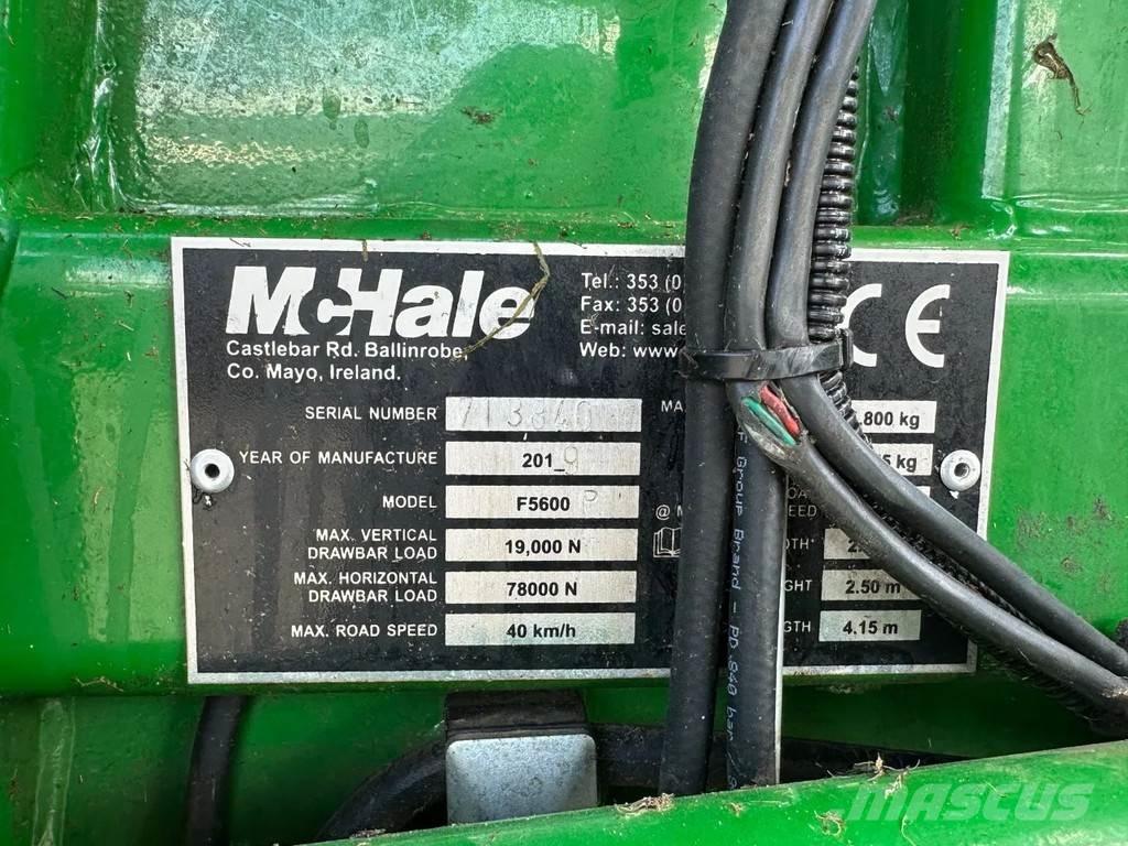 McHale F5600 plus Kombajni za krmo