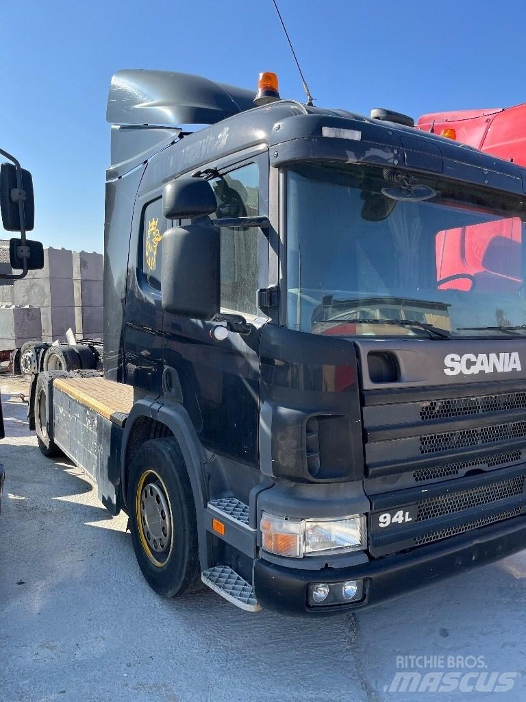 Scania P 94 L 310 Vlačilci