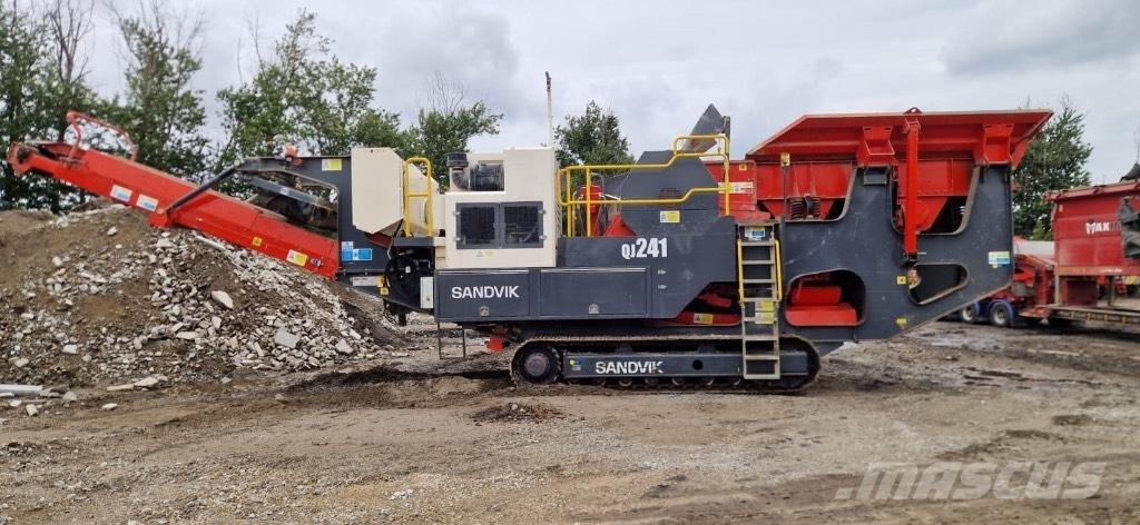Sandvik QJ 241 Mobilni drobilniki