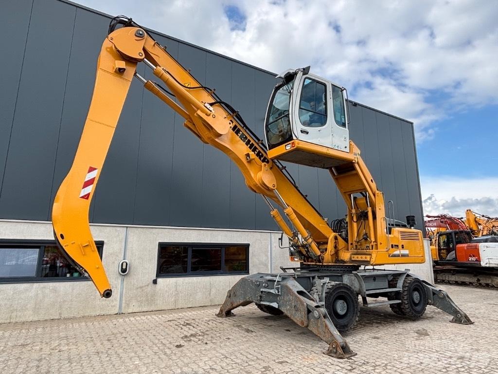 Liebherr A 904 C Bagri za prekladanje primarnih/sekundarnih surovin