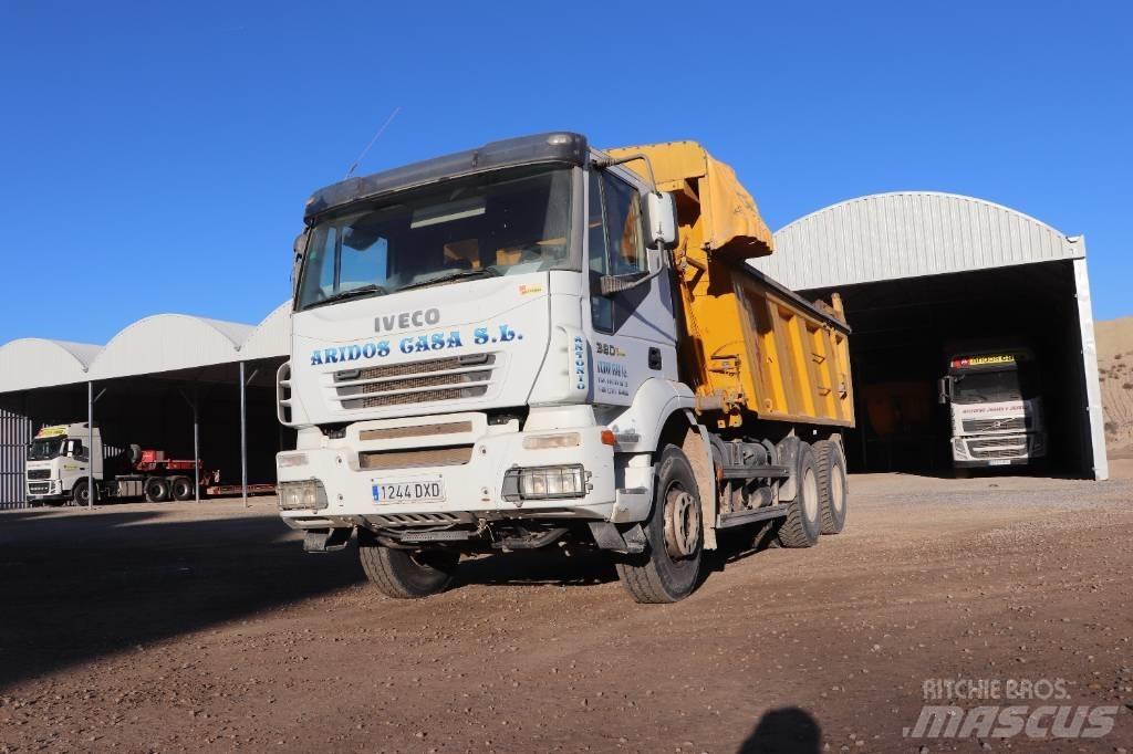 Iveco Trakker 380 Kiper tovornjaki