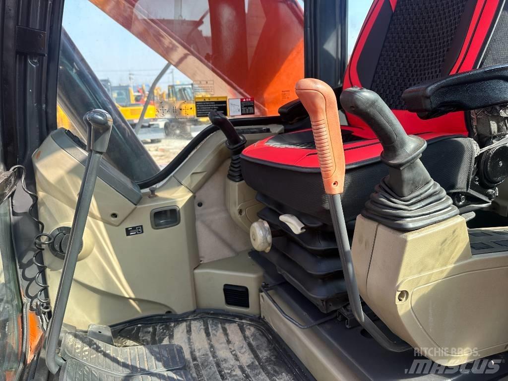 Doosan DX 300LC-9C Bagri goseničarji