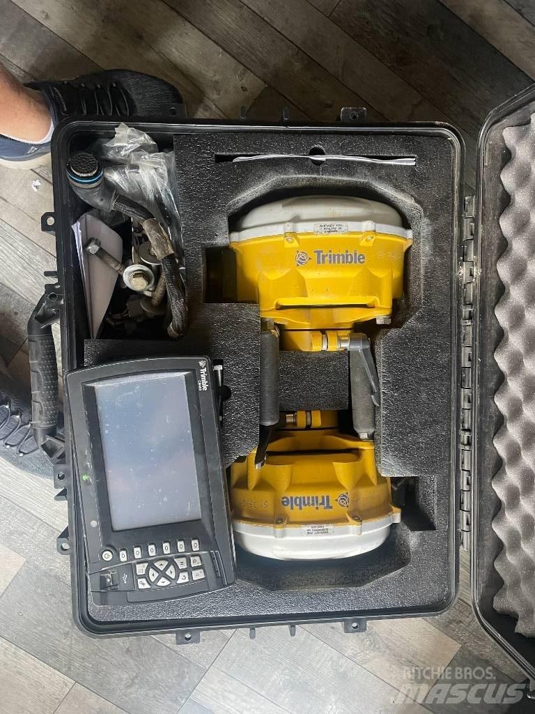 Trimble GCS900 Instrumenti, merilna in avtomatizacijska oprema