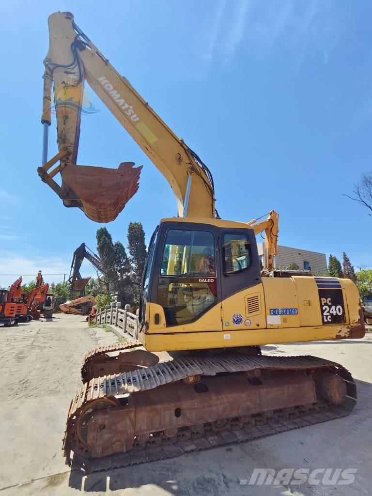 Komatsu PC 240 LC-7 Bagri goseničarji