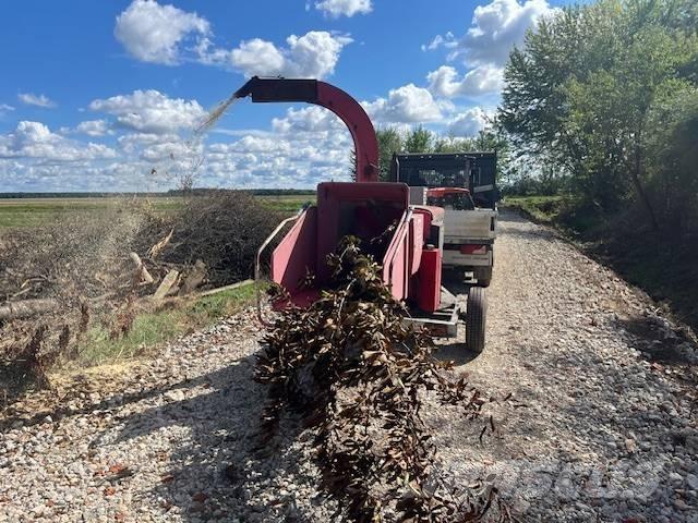 Junkkari HJ 200 Drobilci lesa