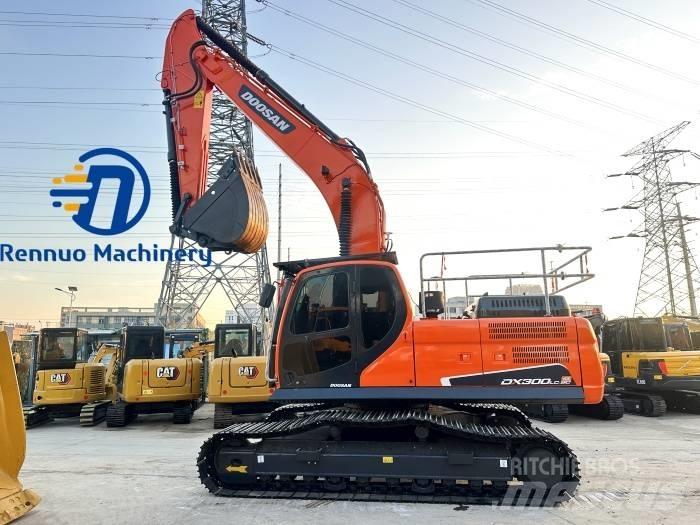 Doosan DX 300LC-9C Bagri goseničarji