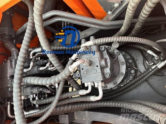 Doosan DX 300LC-9C Bagri goseničarji
