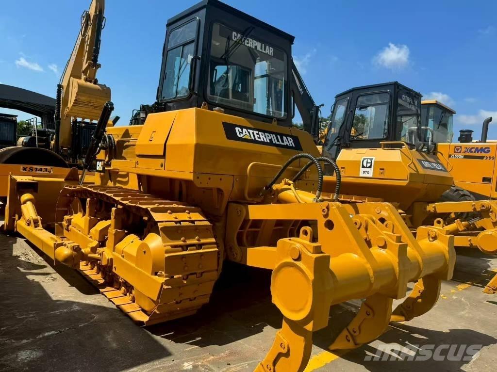 CAT D 6 G LGP II Buldožerji goseničarji