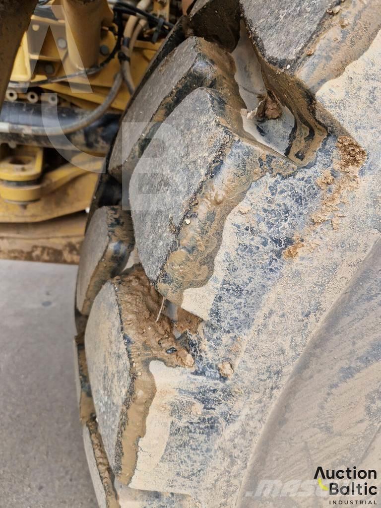 CAT 735C Zglobni demperji