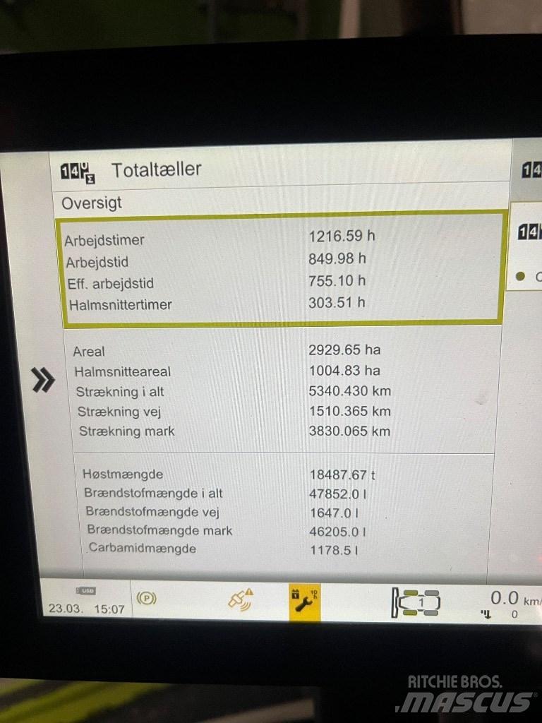 CLAAS Lexion 8700 Kombajni