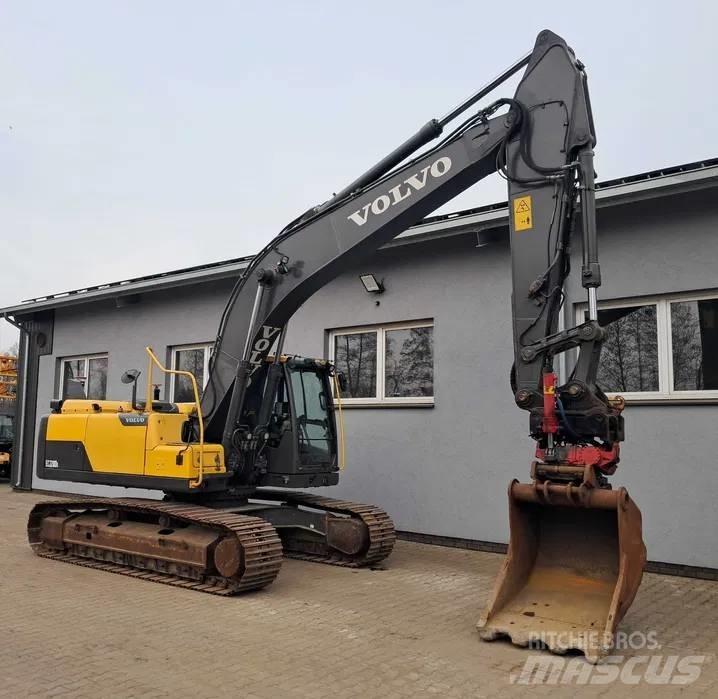 Volvo EC 220 DL Bagri goseničarji