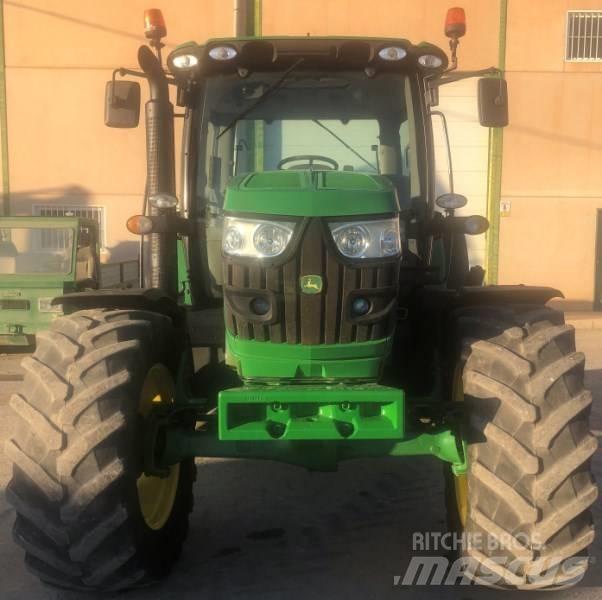 John Deere 6115 R Traktorji