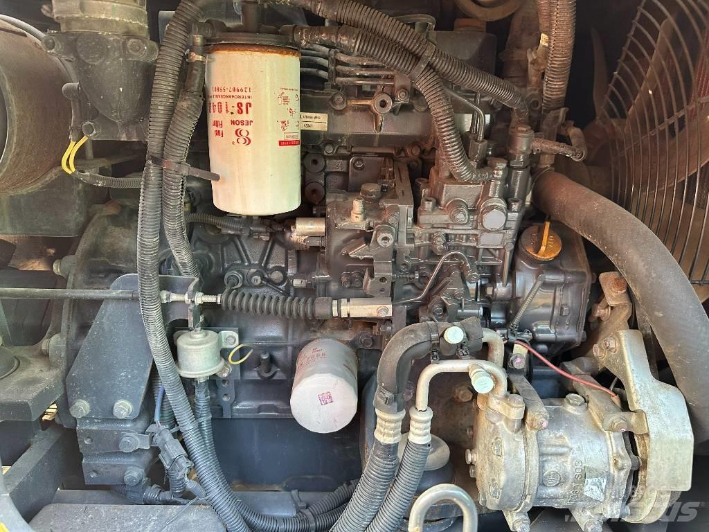 Hitachi ZX 65 Mini bagri <7t