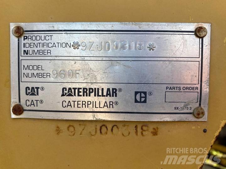 CAT 960F Kolesni nakladalci