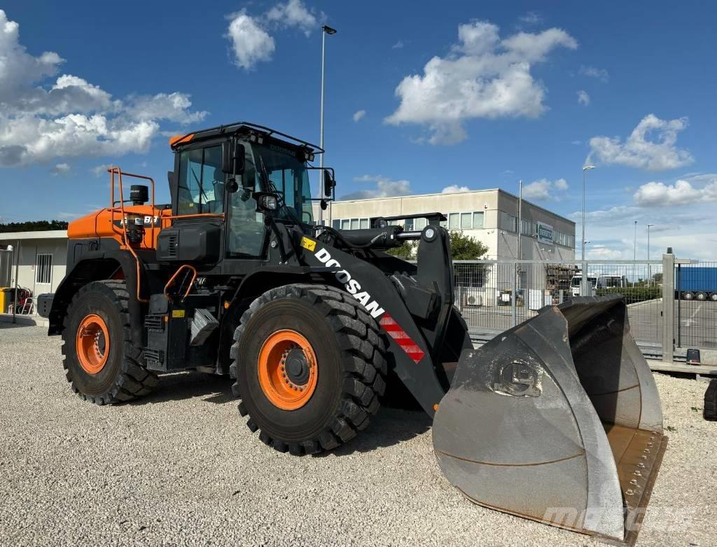 Doosan DL 380-7 Kolesni nakladalci