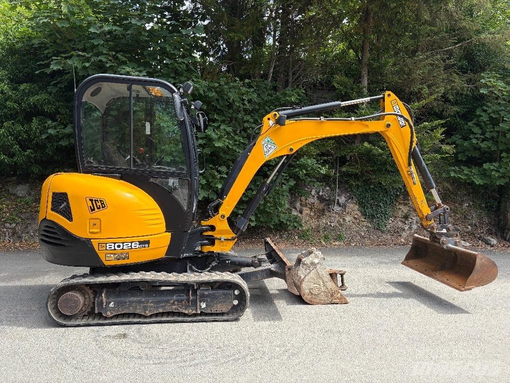JCB 8026 CTS Mini bagri <7t