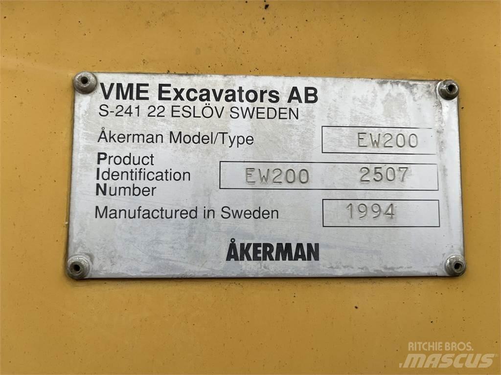 Åkerman EW200 4X4 Bagri na kolesih