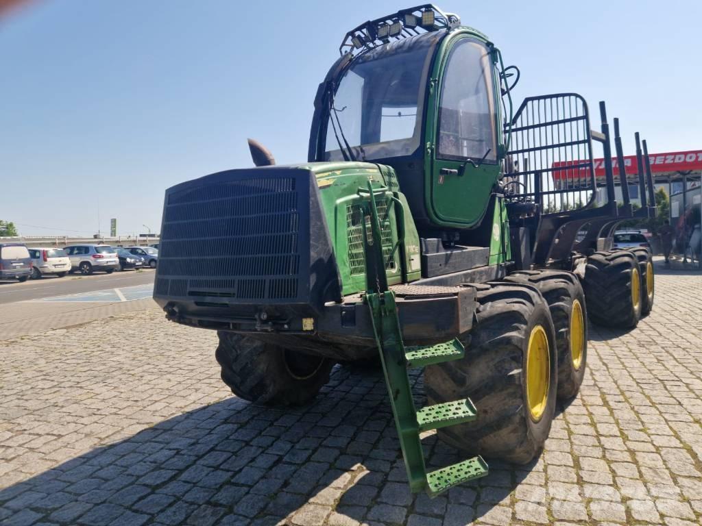 John Deere 1010 E Forwarderji