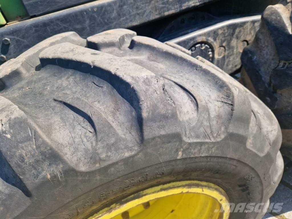 John Deere 1010 E Forwarderji