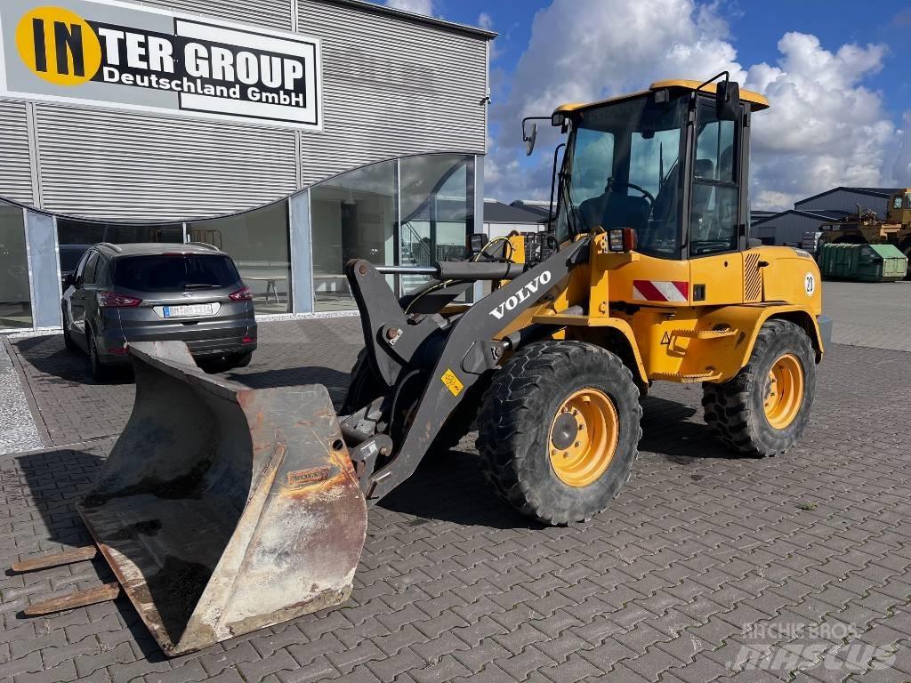 Volvo L 35 G Kolesni nakladalci