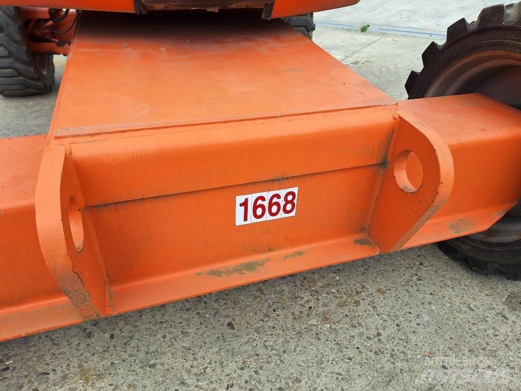 JLG 600 AJ Zglobne dvižne ploščadi