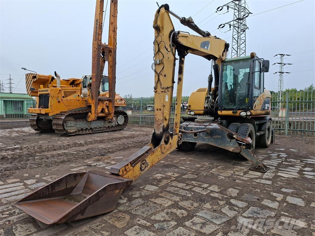 CAT M313D 4X4 Gradbeništvo - drugo