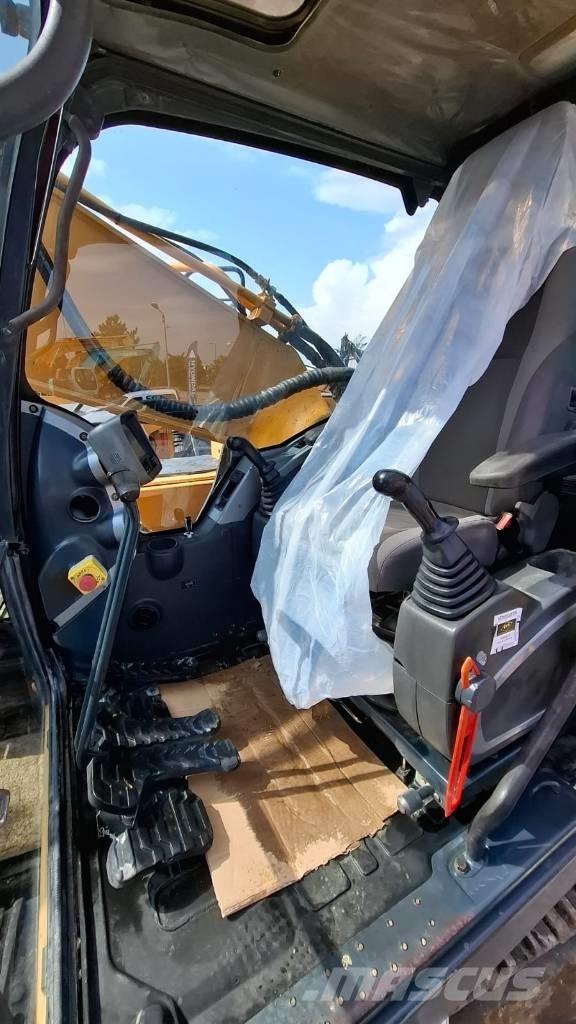 Hyundai R320NLC-9 Bagri goseničarji