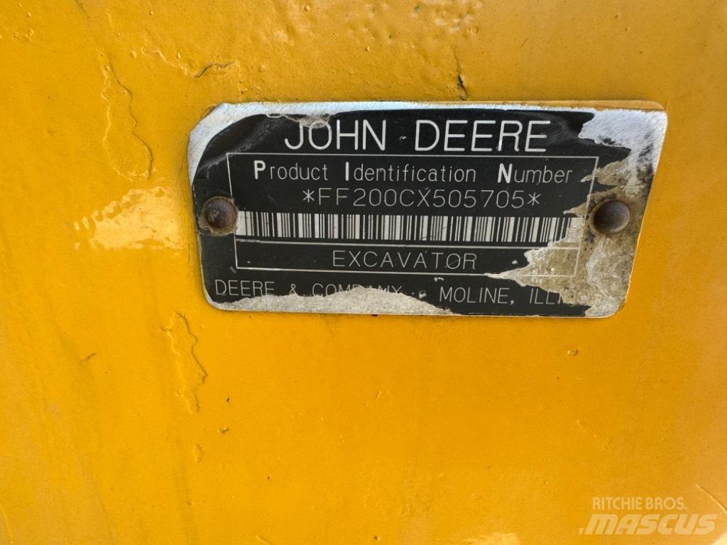 DEERE 200 LC Bagri goseničarji