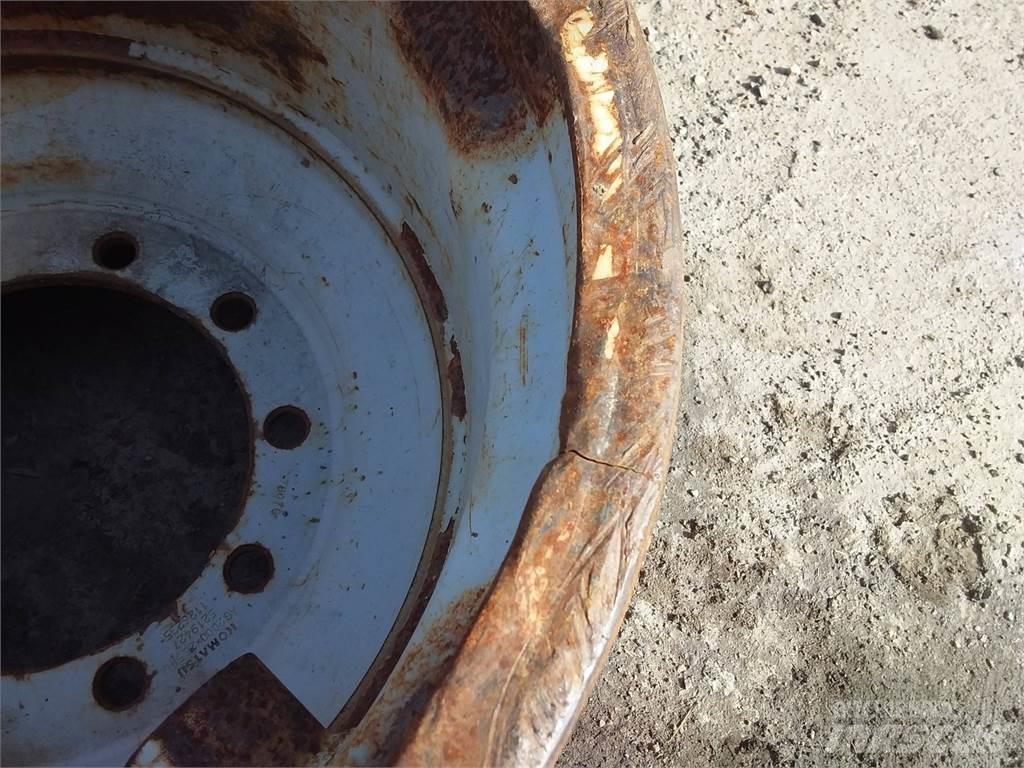 Valmet 890 20x26,5 Gume, kolesa in platišča