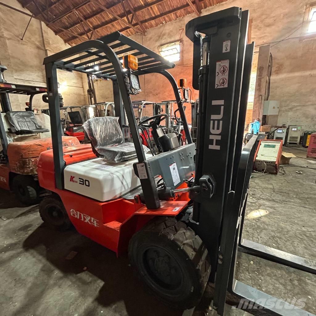 Heli 3t Dizelski viličarji