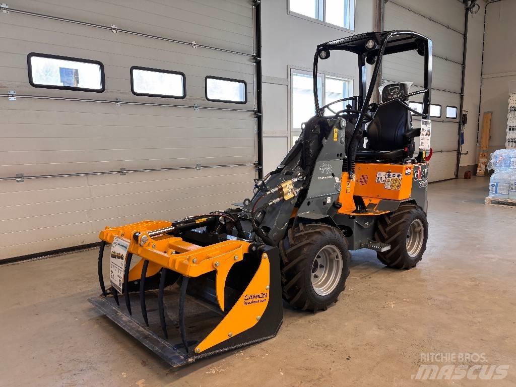 GiANT G 1200 TELE Večnamenski nakladalci