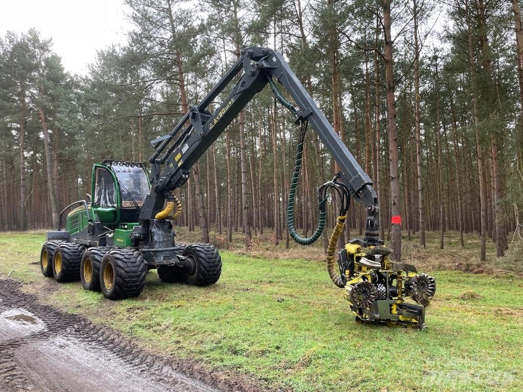 John Deere 1170G 8WD Harvesterji