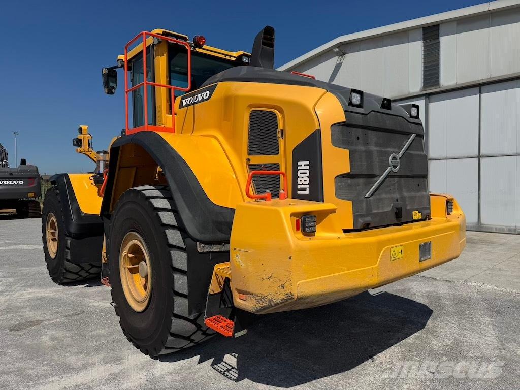 Volvo L 180 H Kolesni nakladalci