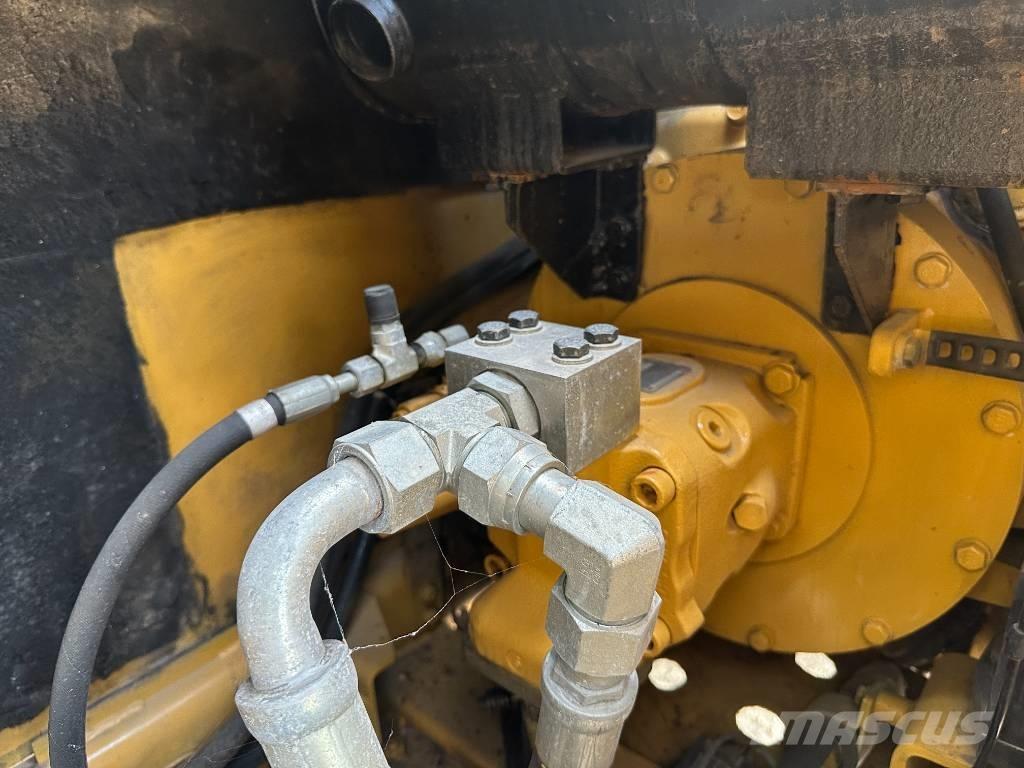 CAT 308E Bagri goseničarji