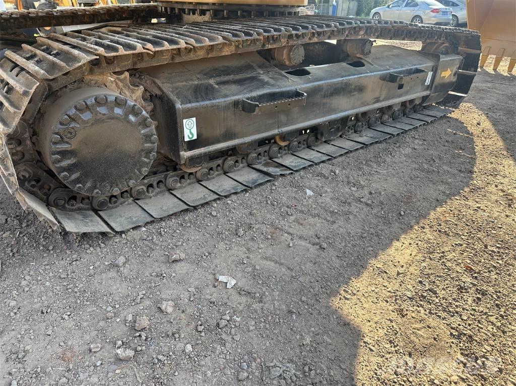 CAT 320BL Bagri goseničarji
