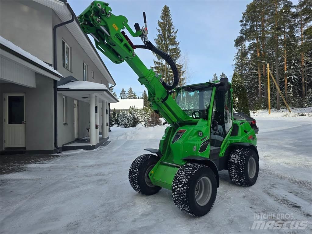 Avant 860i Mini nakladalci