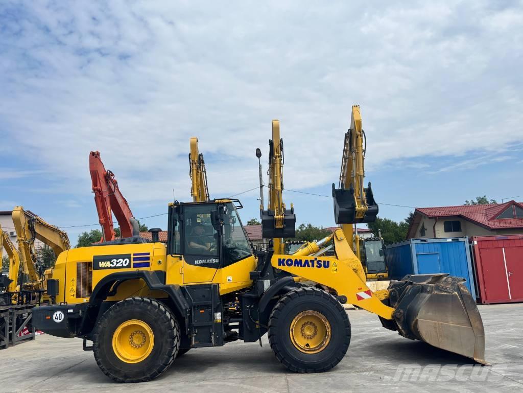 Komatsu WA 320-8 Kolesni nakladalci