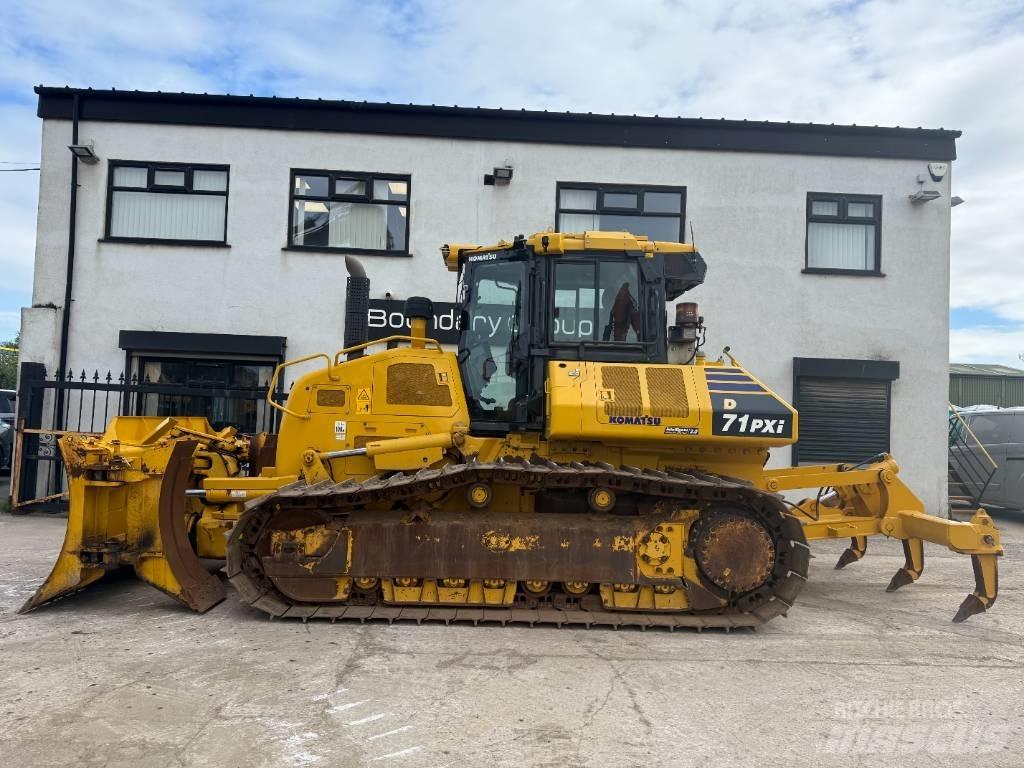 Komatsu D 71P Xi-24 Buldožerji goseničarji