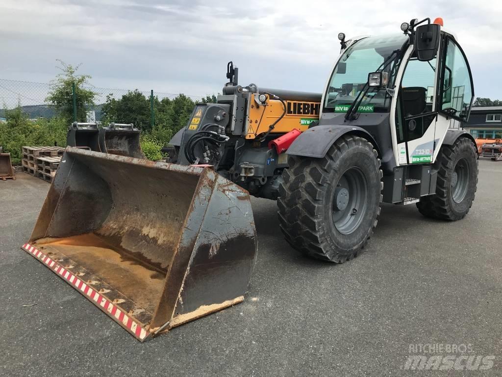 Liebherr T 33-10 s Teleskopski viličarji