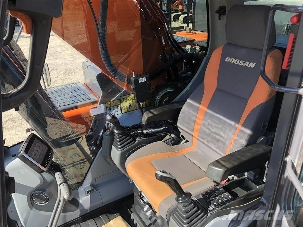 Doosan dx300 Bagri goseničarji