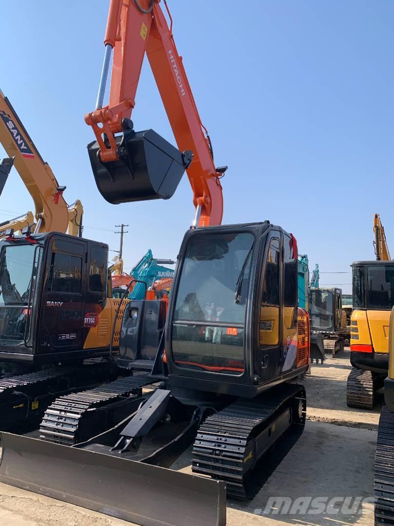 Hitachi 70 Bagri goseničarji