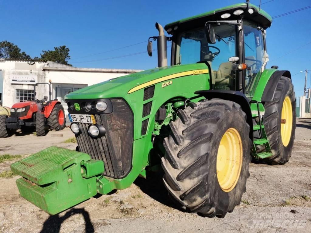 John Deere 8295 R Traktorji
