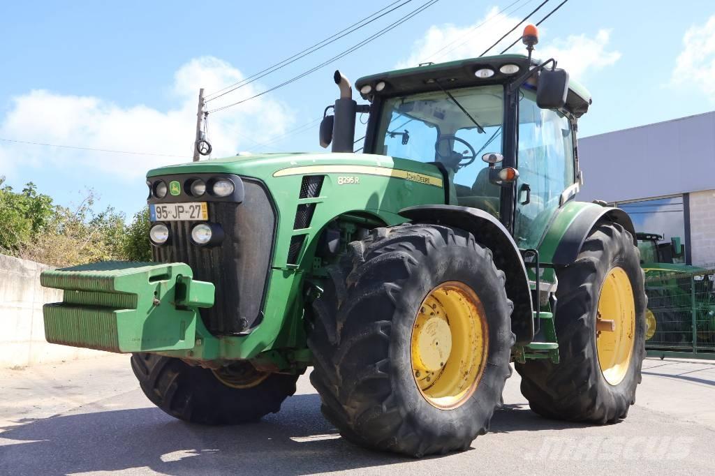 John Deere 8295 R Traktorji