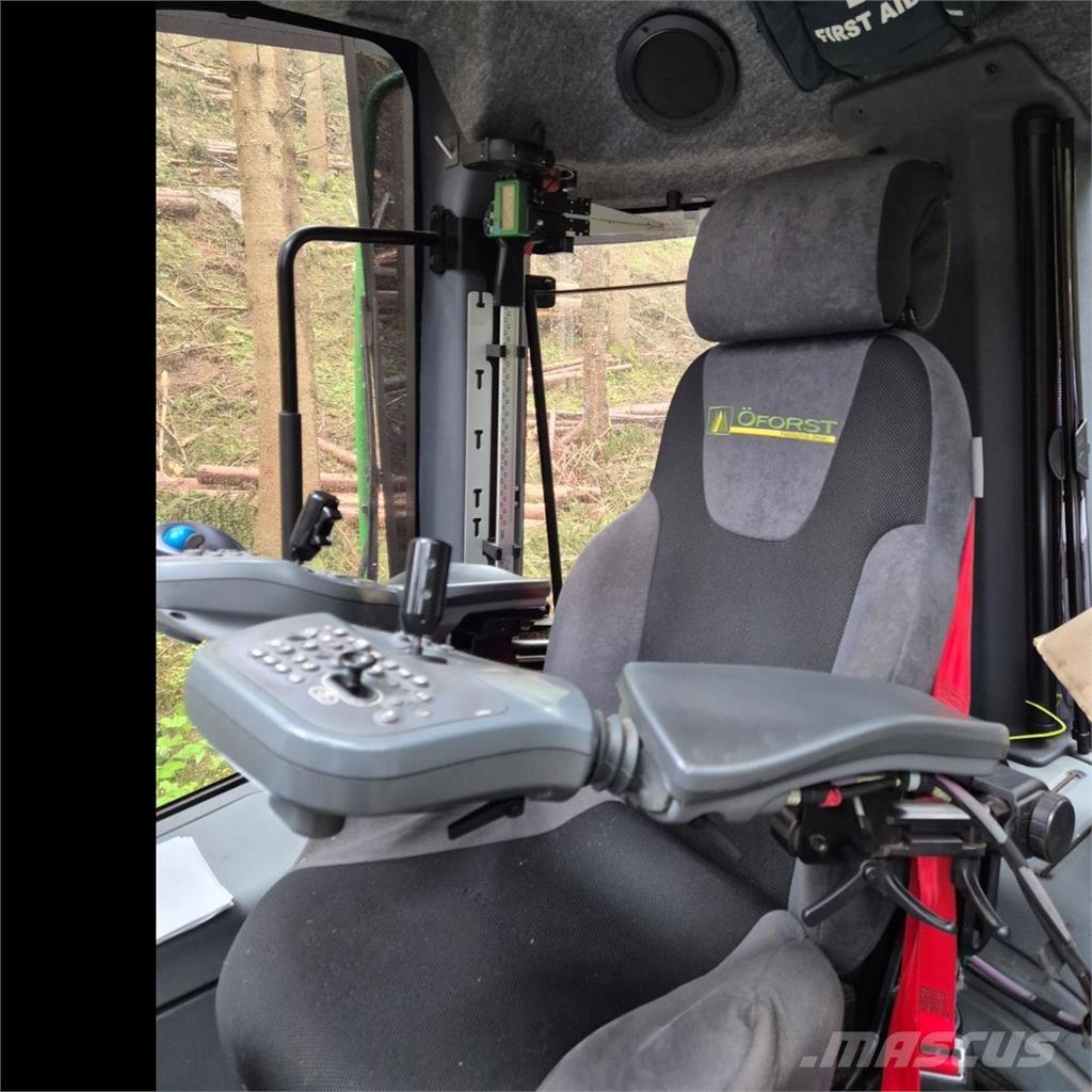 John Deere 1270 G Harvesterji