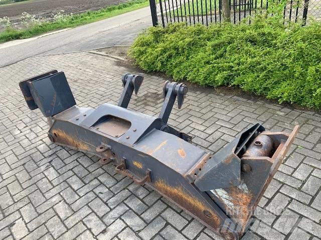 Doosan Outriggers Podvozje in vzmetenje