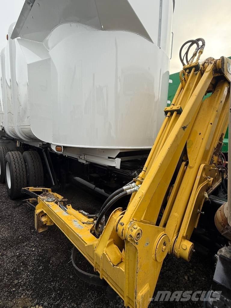 Freightliner 108SD Komunalni tovornjaki