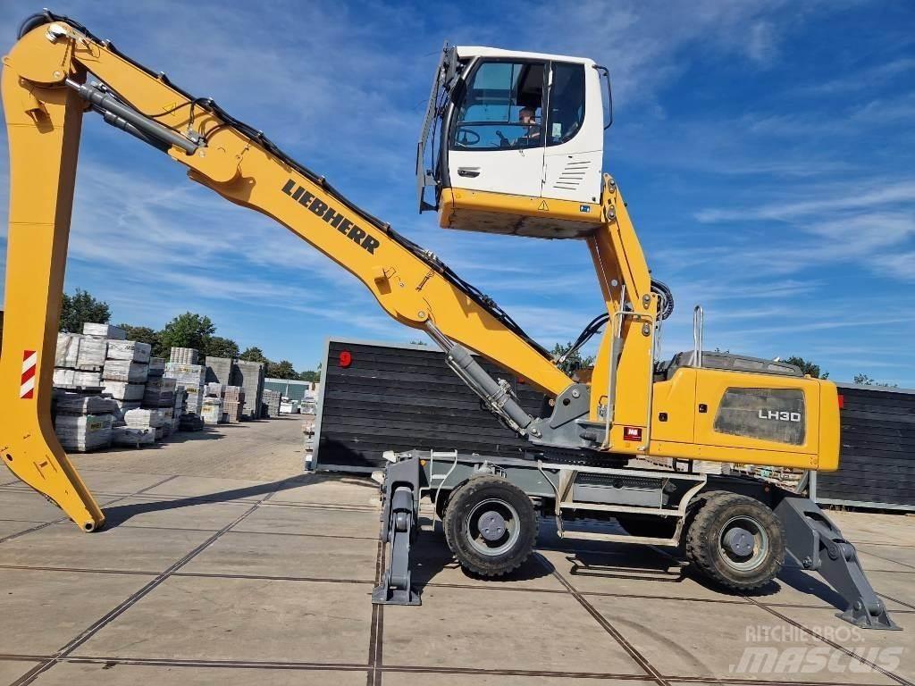 Liebherr LH 30 M Bagri za prekladanje primarnih/sekundarnih surovin