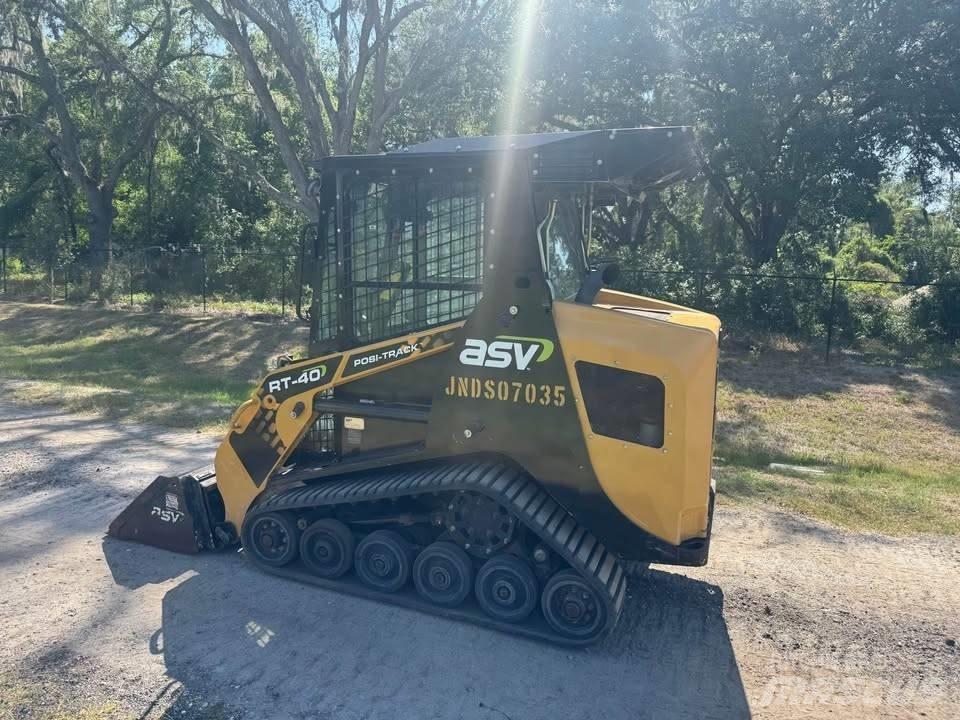 ASV RT 40 Skid steer mini nakladalci
