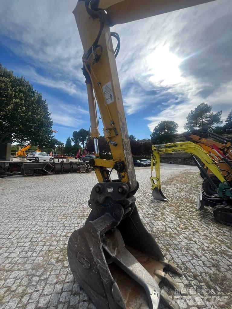 Komatsu PC 138 US-8 Midi bagri 7t – 12t