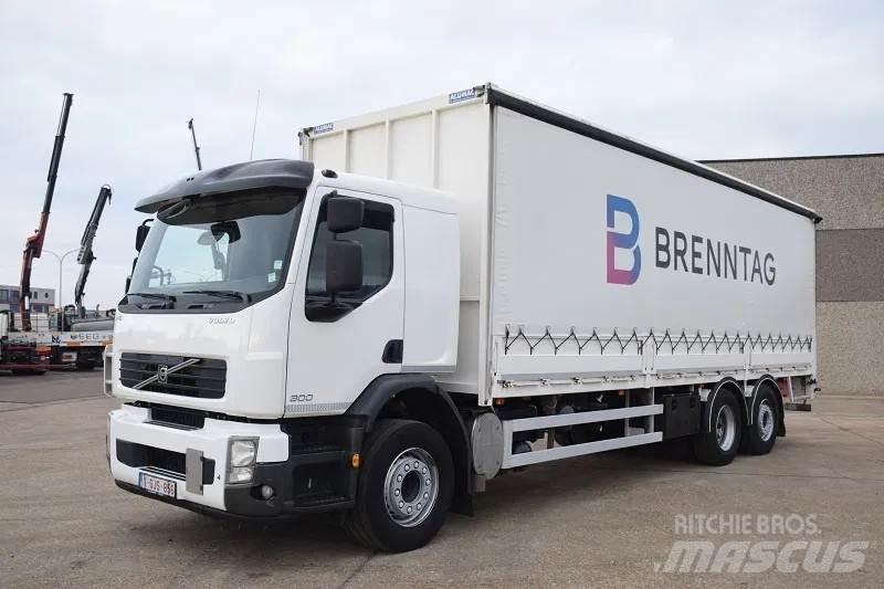 Volvo FE 300 Tovornjaki zabojniki